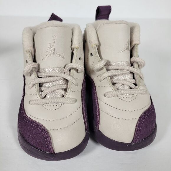 Nike Air Jordan Retro 12 Dessert Sand / Purple Sneakers Kids Size 5C 8196666-001 - Picture 3 of 9